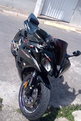 YAMAHA YZF-R6 